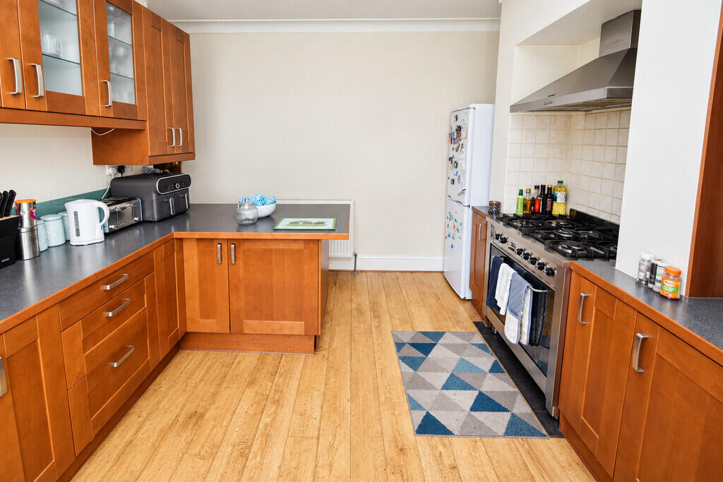 Bylands Grove, Allerton photo 4