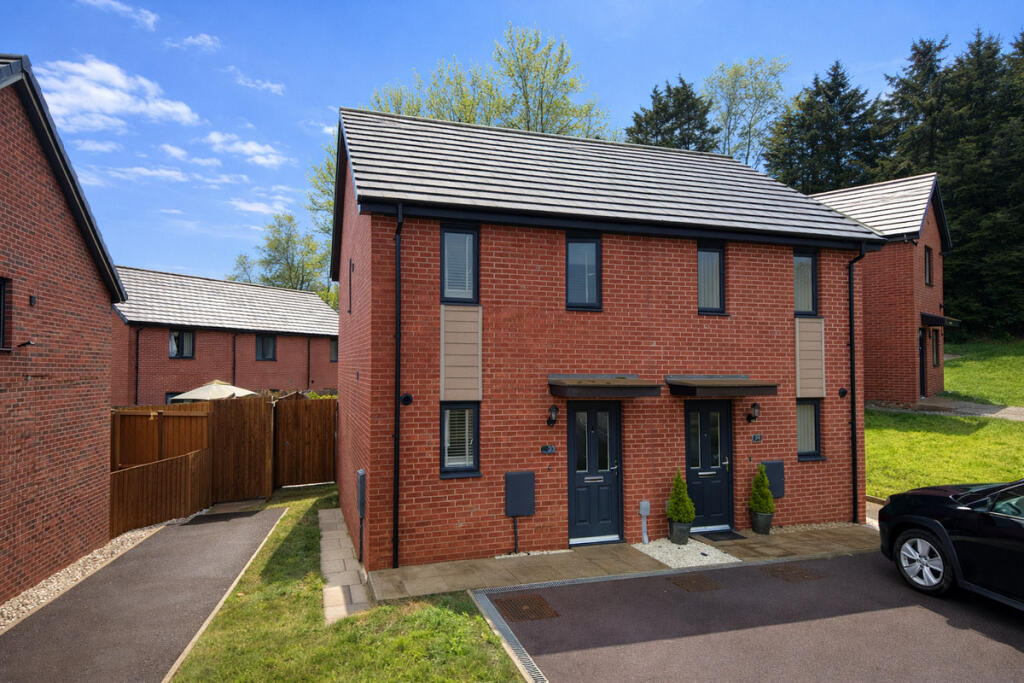 Main image of property: Rhodfa Leonard, Cardiff, CF3