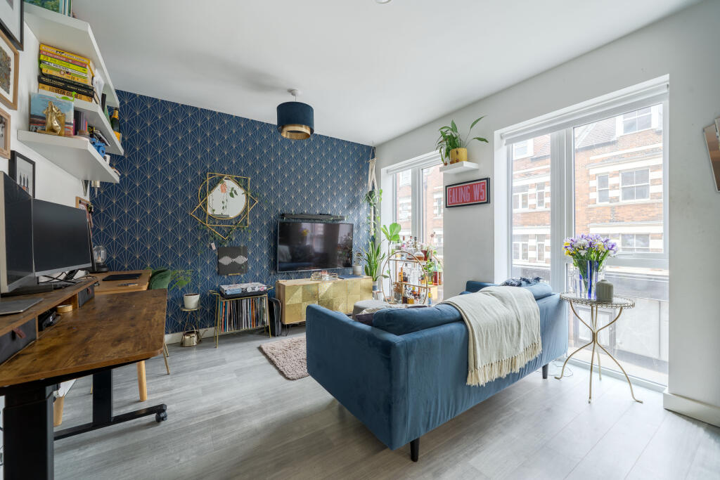 Apartment in London - View 4