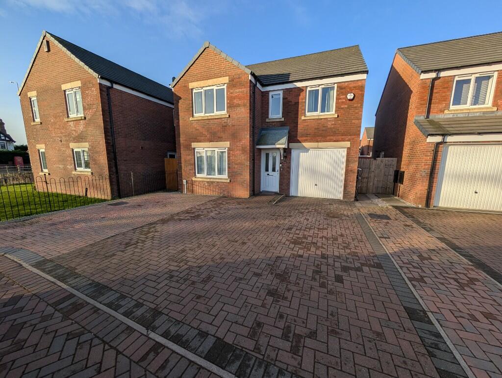 Main image of property: Pearl Close, Poulton-Le-Fylde, Lancashire, FY6