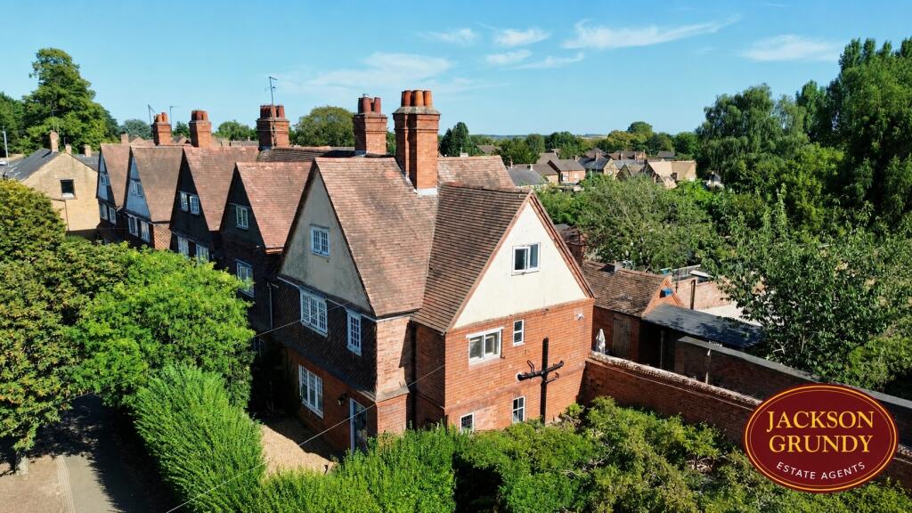 Main image of property: Wellingborough Road, Abington, NN3 3JB