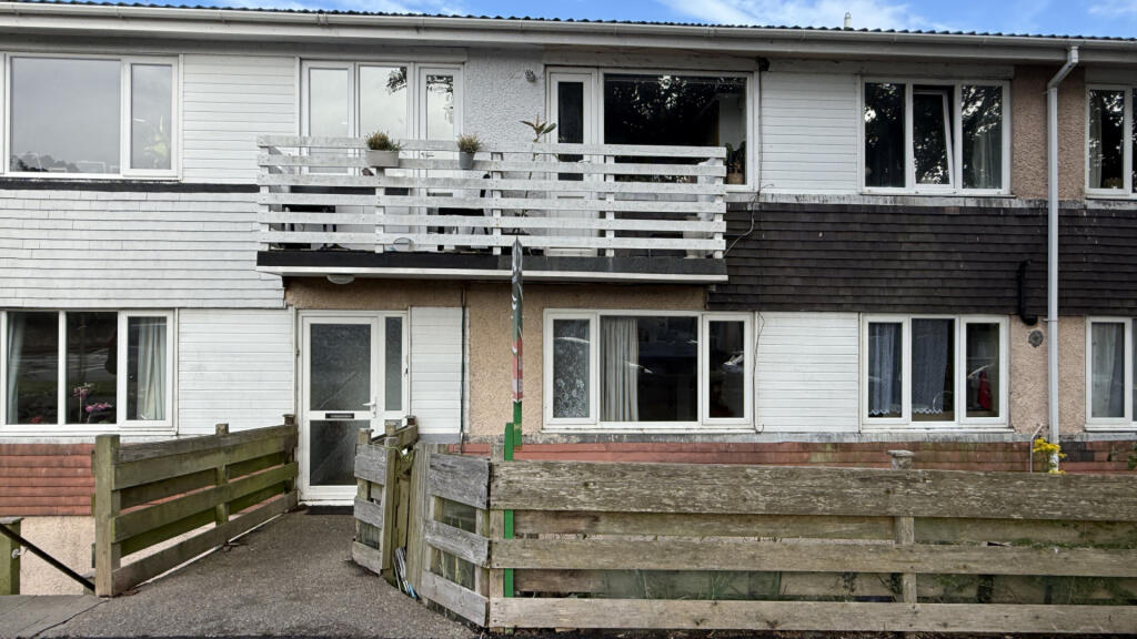 Main image of property: 3 Carlton Grove, Ramsey, IM8 2JA