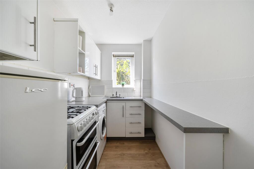 House in Sevenoaks - View 4
