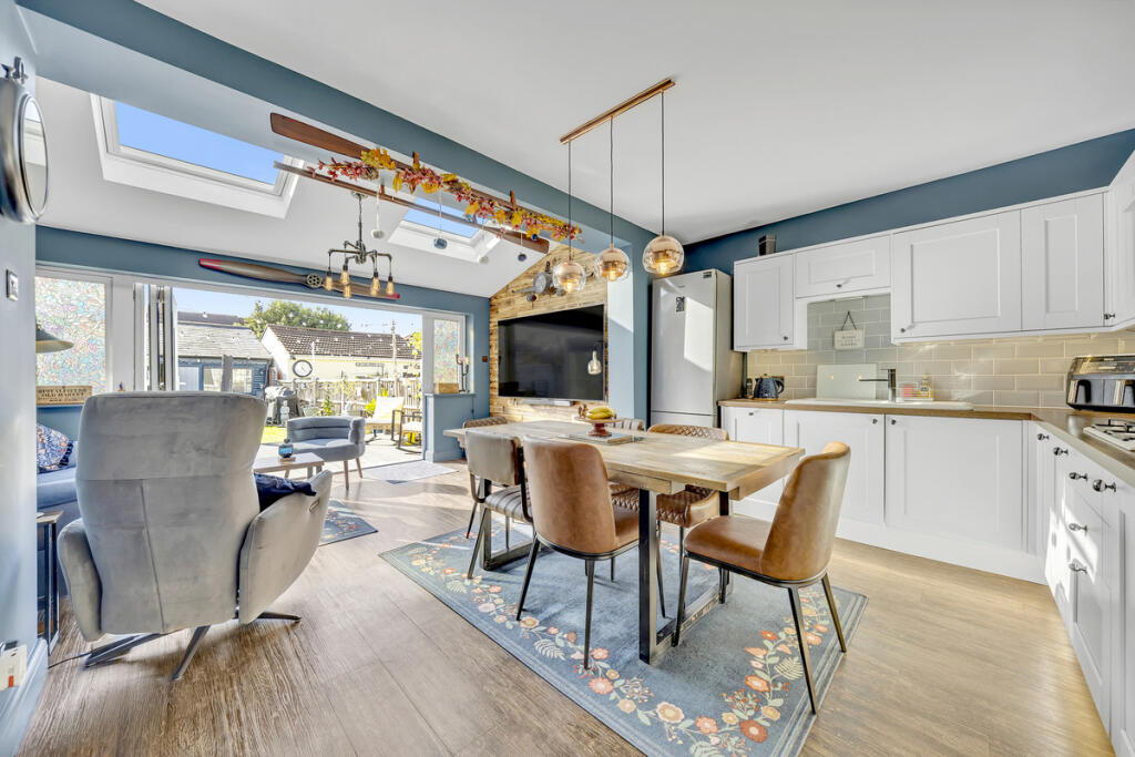 House in London - View 5