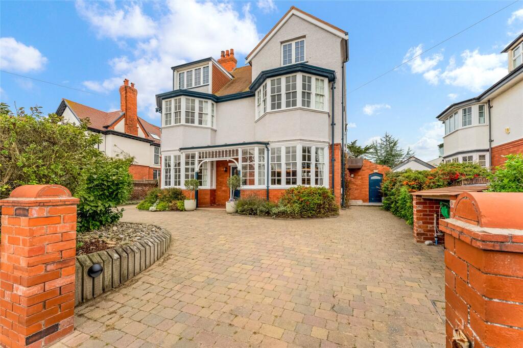 Main image of property: Lingdale Road, West Kirby, Wirral, Merseyside, CH48