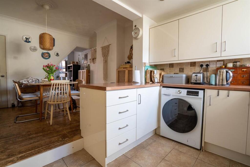 Lovewell Road, Lowestoft photo 4