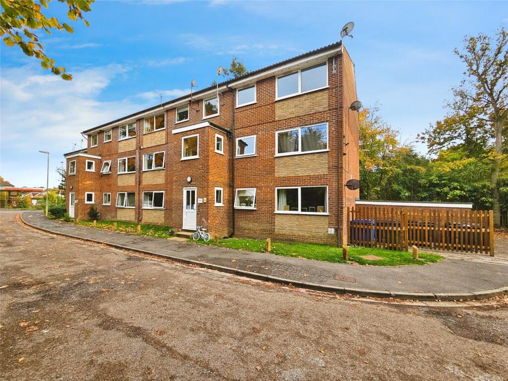 Main image of property: Windsor Court, Kings Road, Fleet, GU51