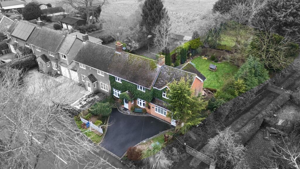 Hinckley Road, Aston Flamville, Hinckley, LE10 photo 4