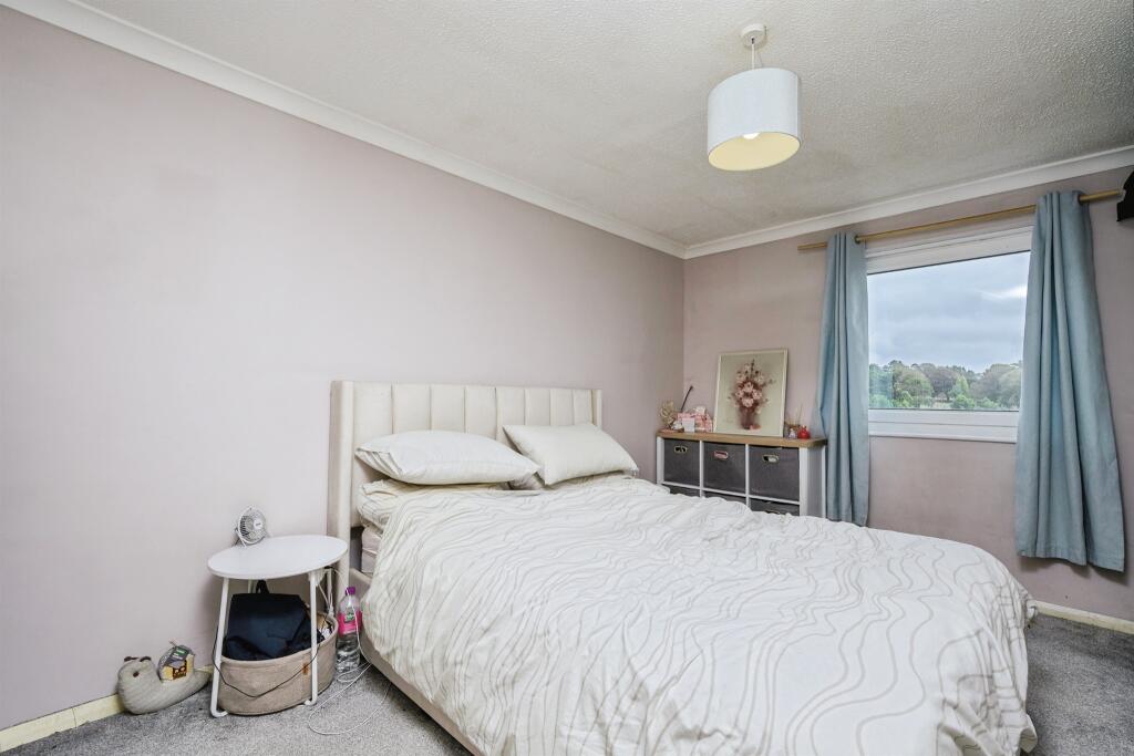 Apartment in Plymouth - View 4