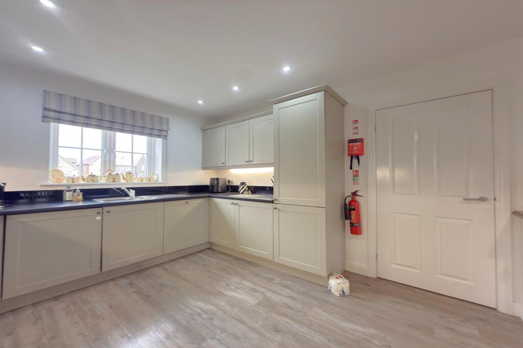 House in York - View 4