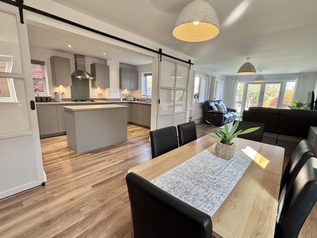 The Fairway, Blaby, Leicester, Leicestershire. LE8 4EN photo 2