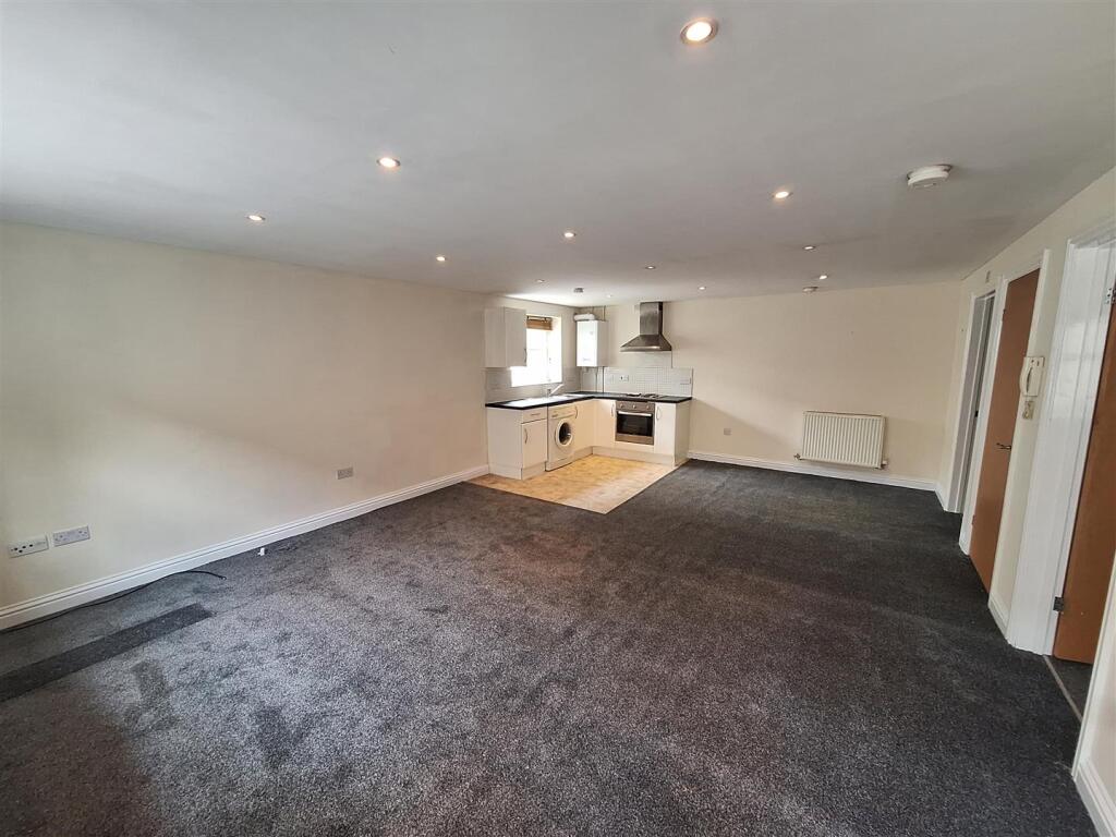 Fiztwilliam Street, City Centre, Peterborough – pohled 3