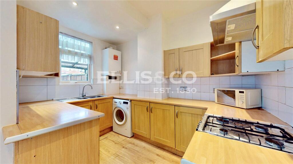 House in Harrow - More