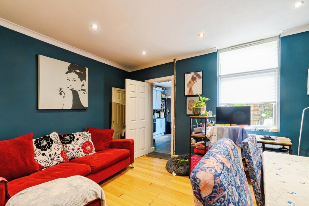 House in Manchester - More