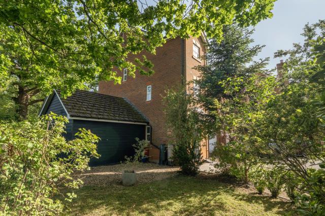 Attwood Drive, Arborfield, Reading - View 5