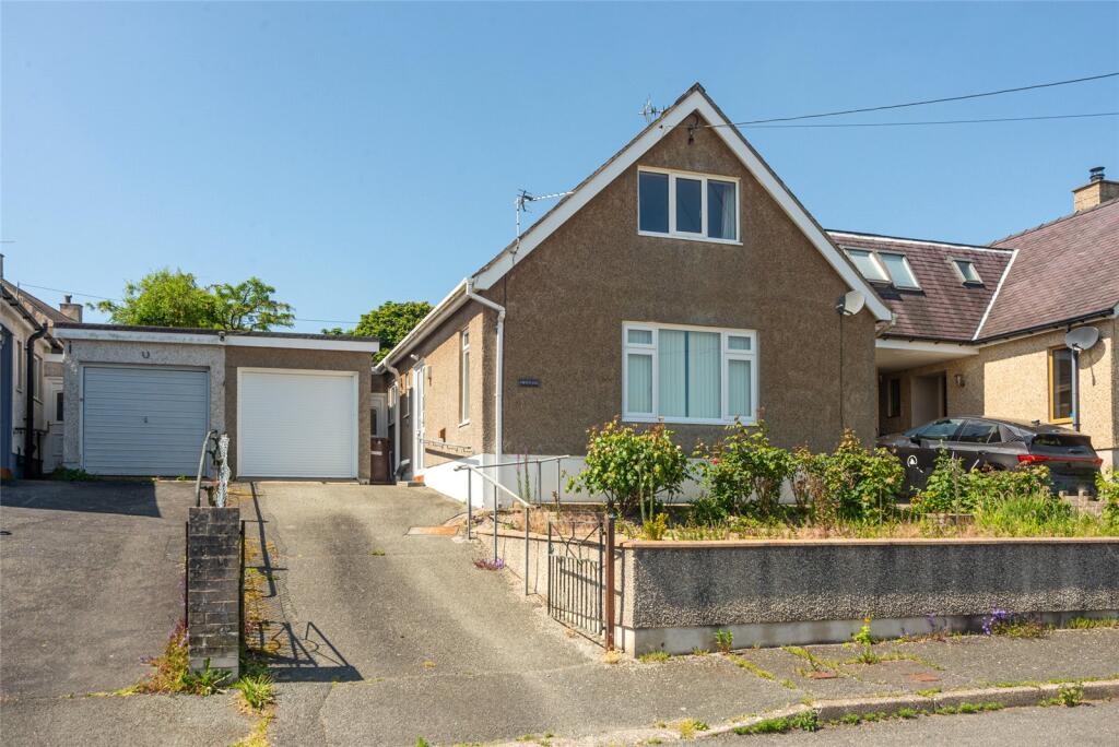 Main image of property: Llanrug, Caernarfon, Gwynedd, LL55