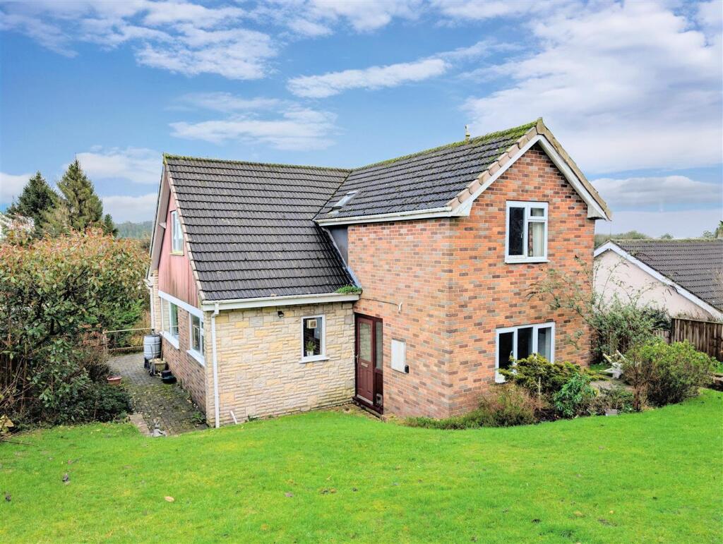 Main image of property: Marsh Hill, Sling, Coleford