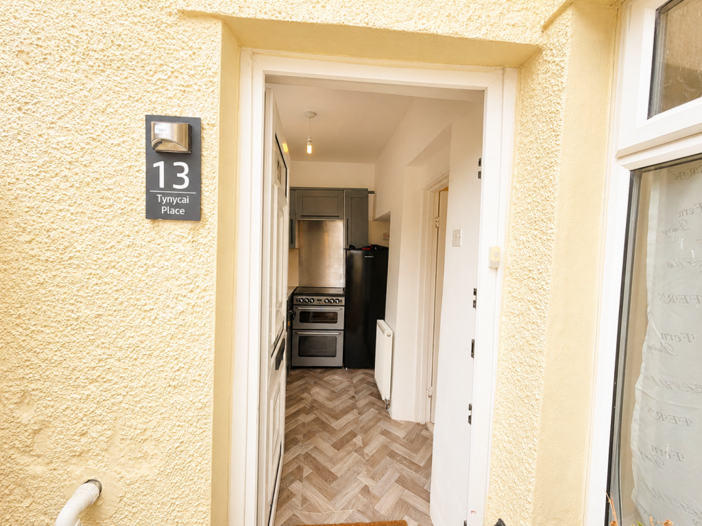 House in Cardiff - View 2