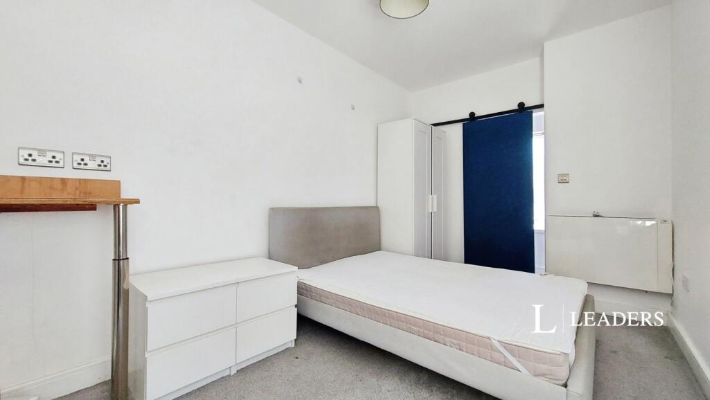 Main image of property: Queens Road, Southend-on-Sea, Essex, SS1