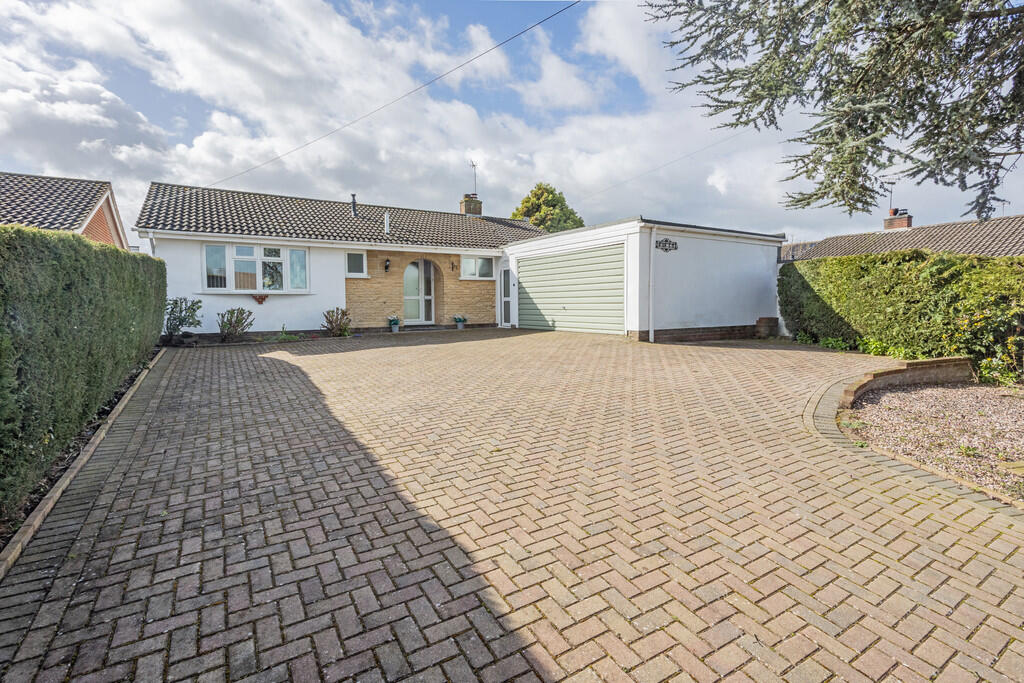 Main image of property: Queensway, Castle Donington