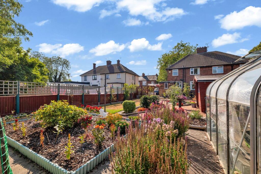 House in Leicester - More