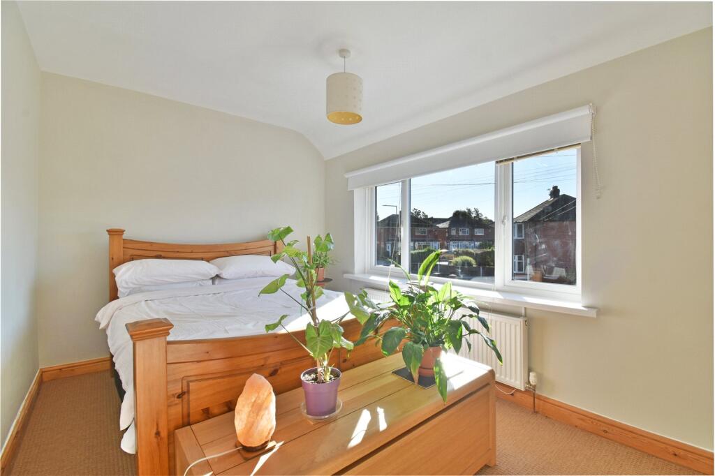 House in Stockport, Reddish - More