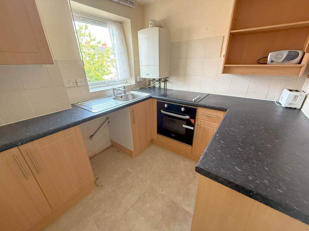 Apartment in East Devon, Exmouth - View 3