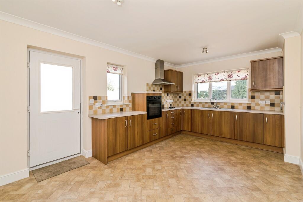 House in South Norfolk, Ditchingham - View 3