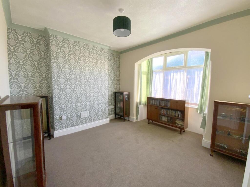 Weelsby Grove, Grimsby photo 2