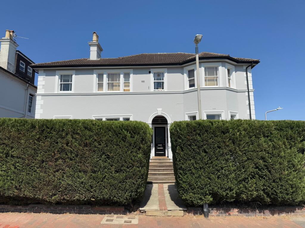 Main image of property: Queens Road, Tunbridge Wells, TN4