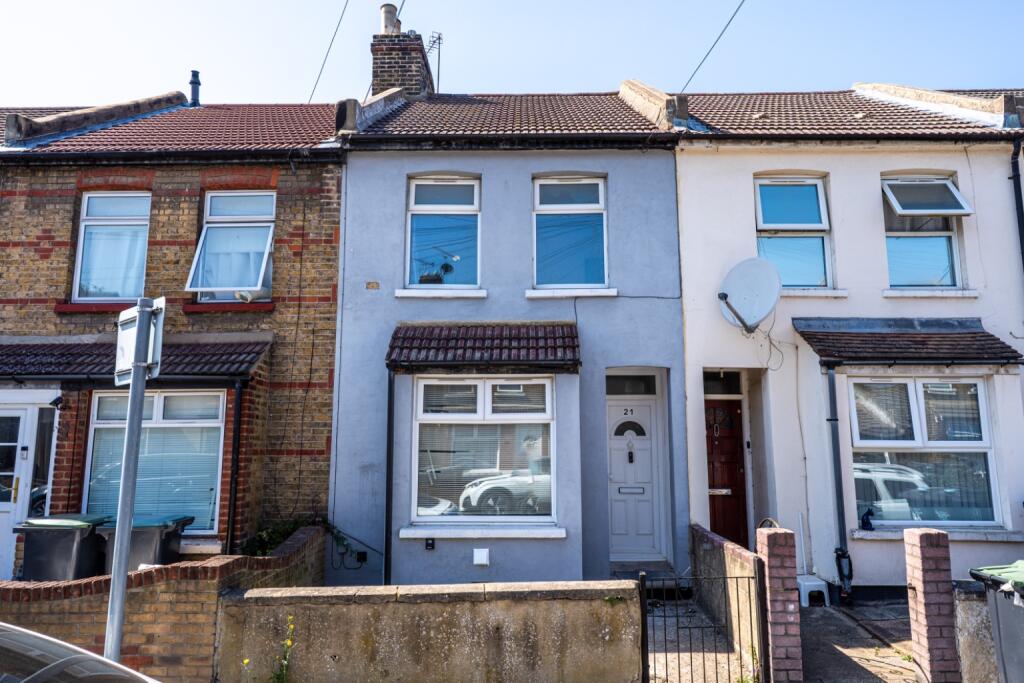 Main image of property: Cecil Road, Gravesend, Kent, DA11 7DQ