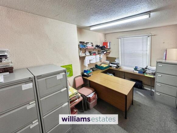 Office 6