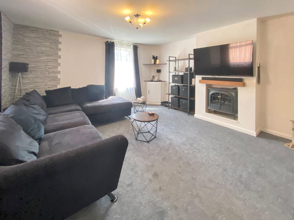 Apartment in Tonbridge - View 2