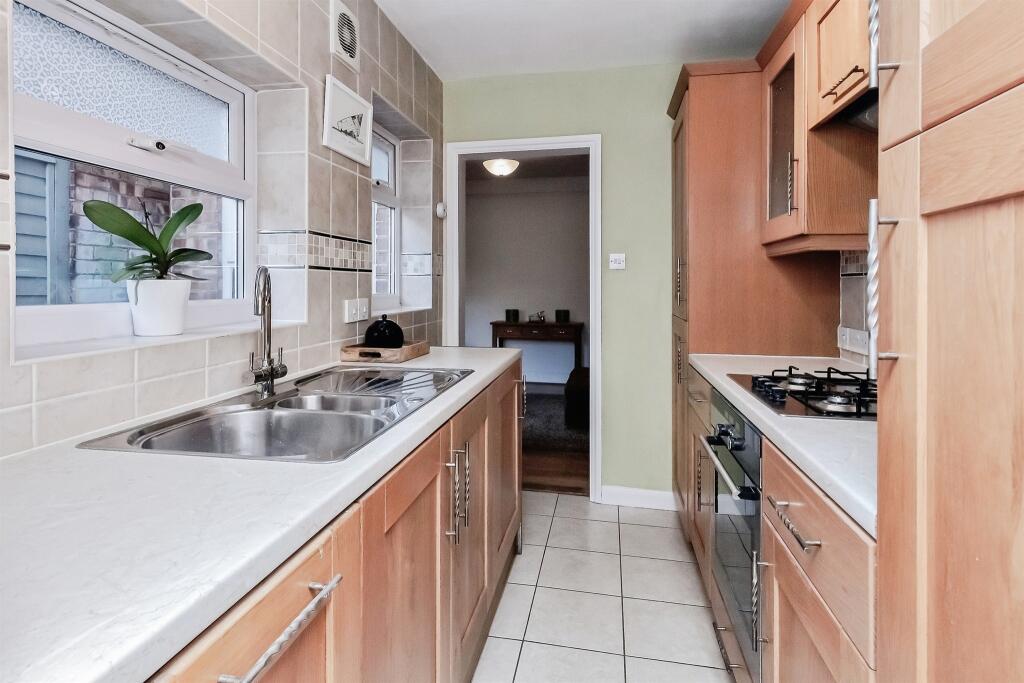 House in South Kesteven, Stamford - More