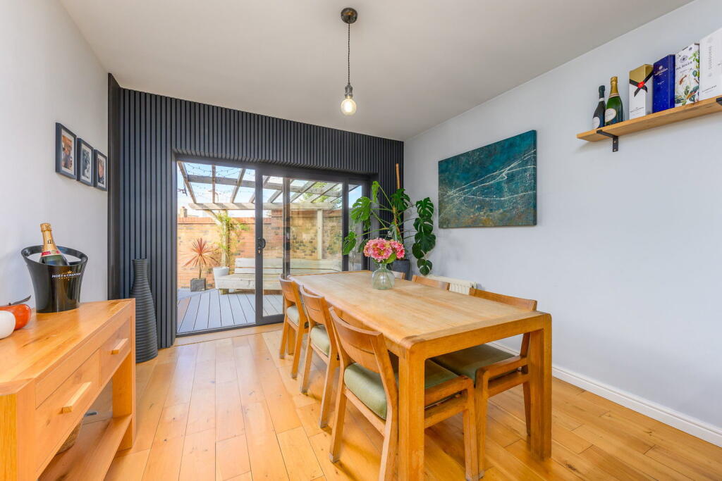 House in Canterbury - View 5