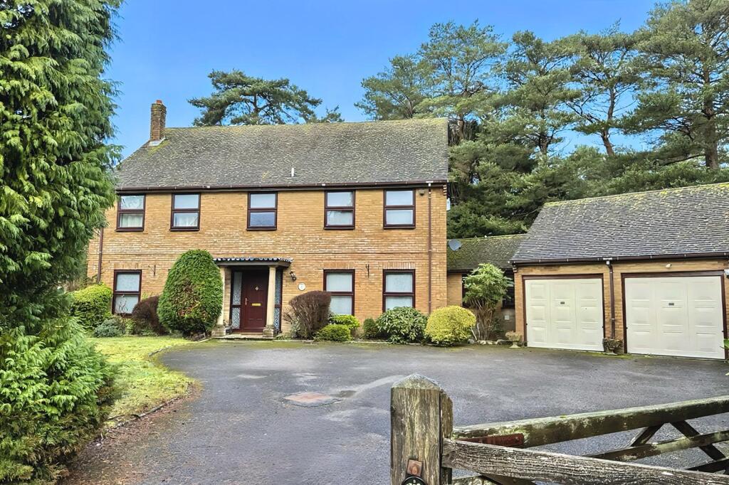 Main image of property: Davids Lane, Ringwood, BH24 2AW