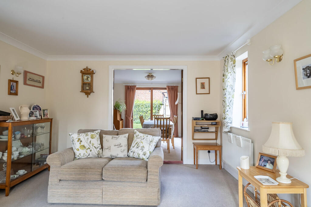 Brookside Close, Barmby Moor photo 4