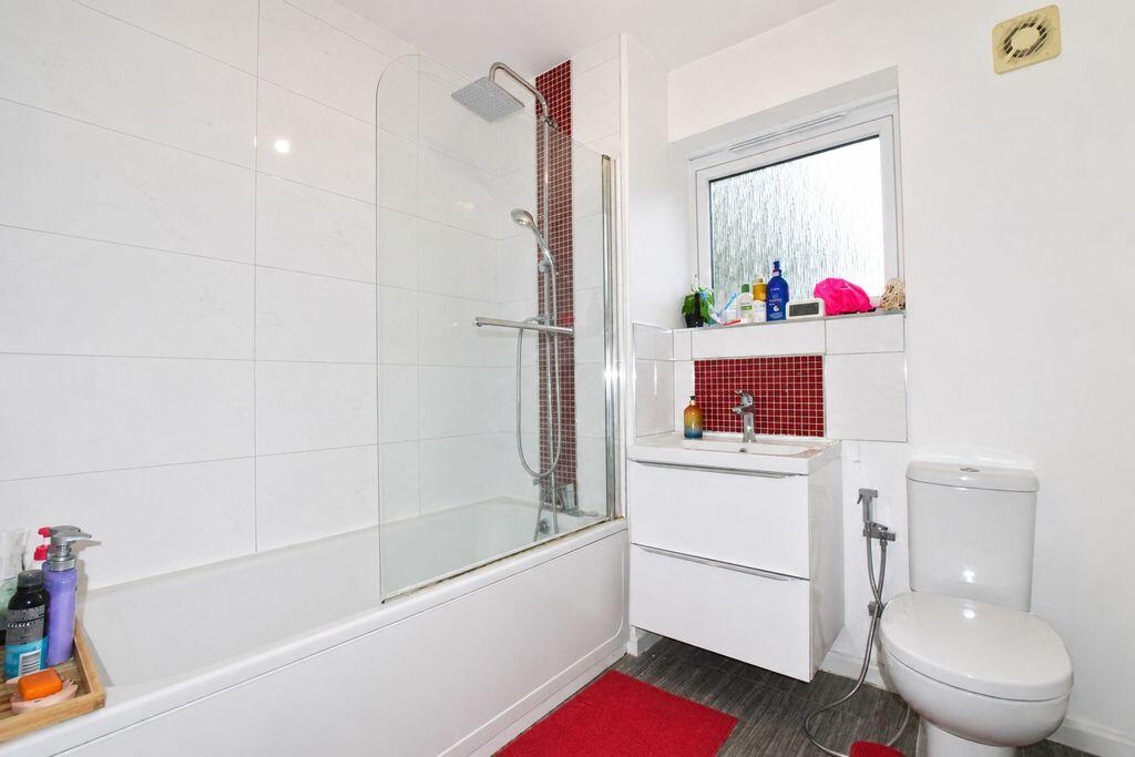 House in Harrow - More