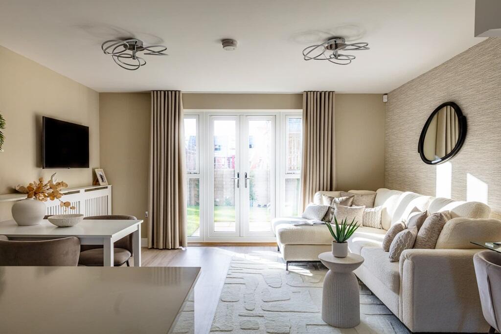 Main image of property: Watling Street,
Nuneaton,
CV11