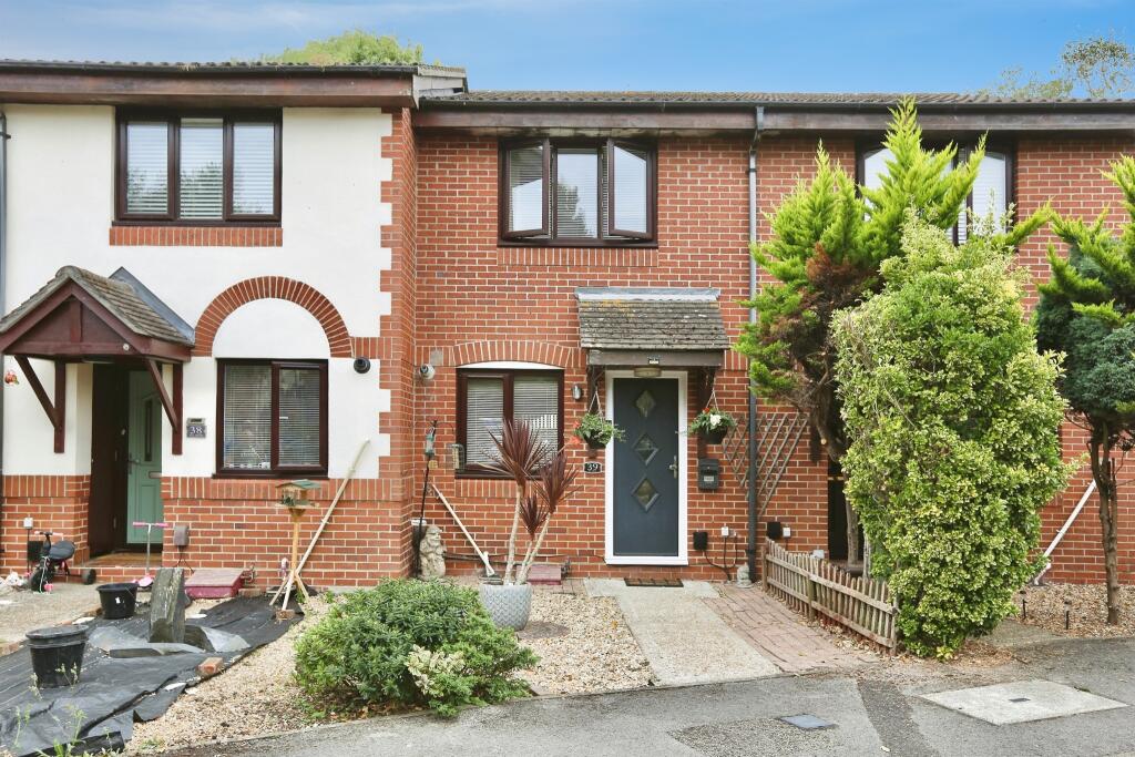 Main image of property: Ivy Dene, Southampton