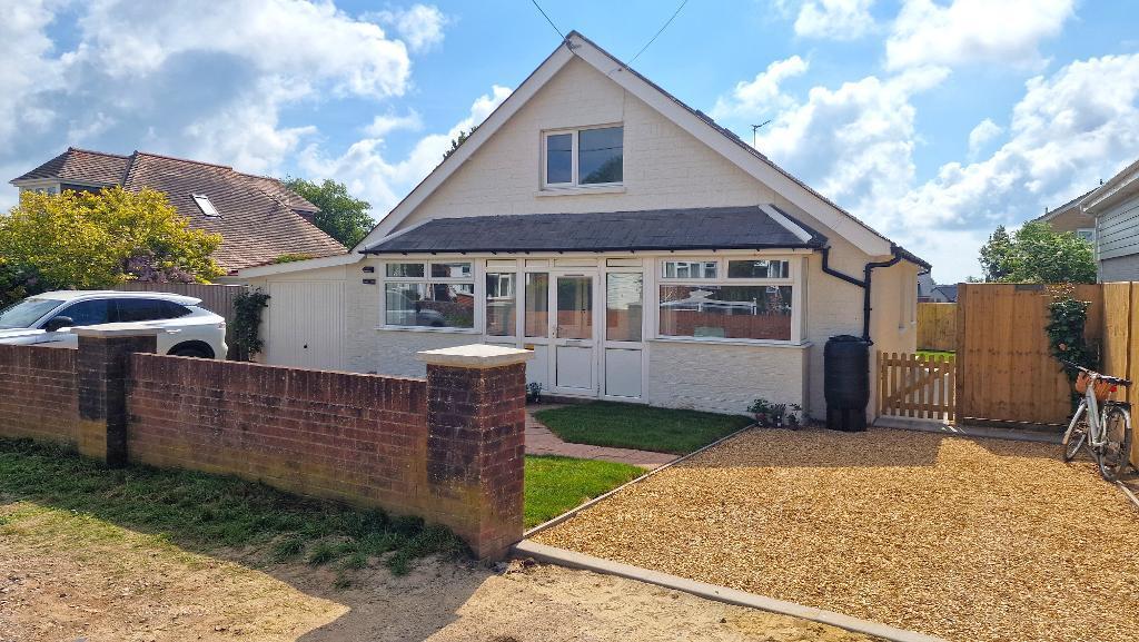 Main image of property: Heathfield Road, Bembridge, Isle of Wight, PO35 5UW