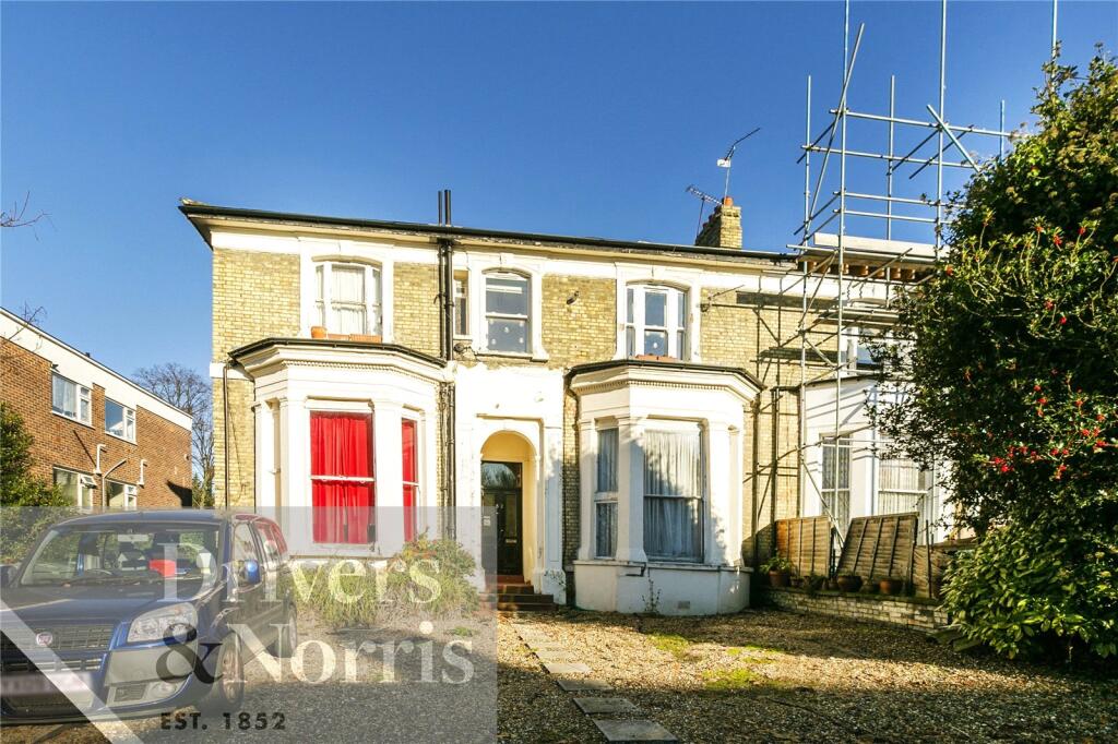 Main image of property: Alexandra Grove, Finchley, London, N12