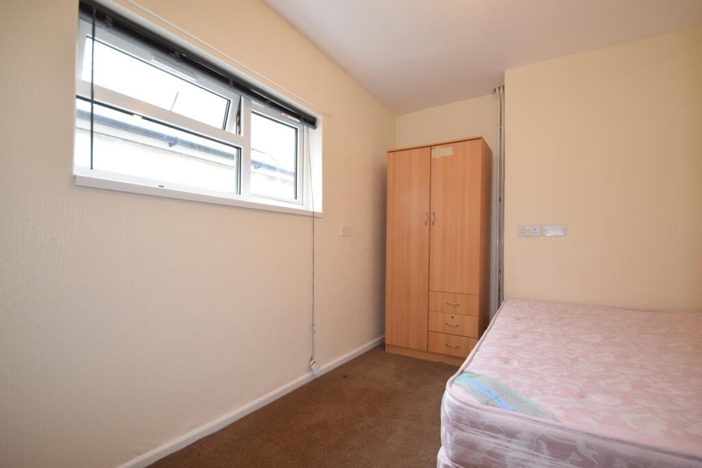 House in Cardiff - View 4