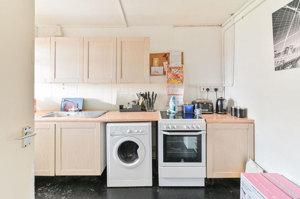 Main image of property: Lowth Road, Camberwell, London, SE5