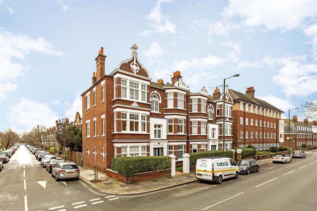 Main image of property: Cowley Mansions, Mortlake, SW14