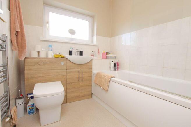 Flat Bathroom
