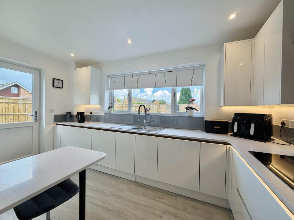 House in Didcot, Brasenose - View 2