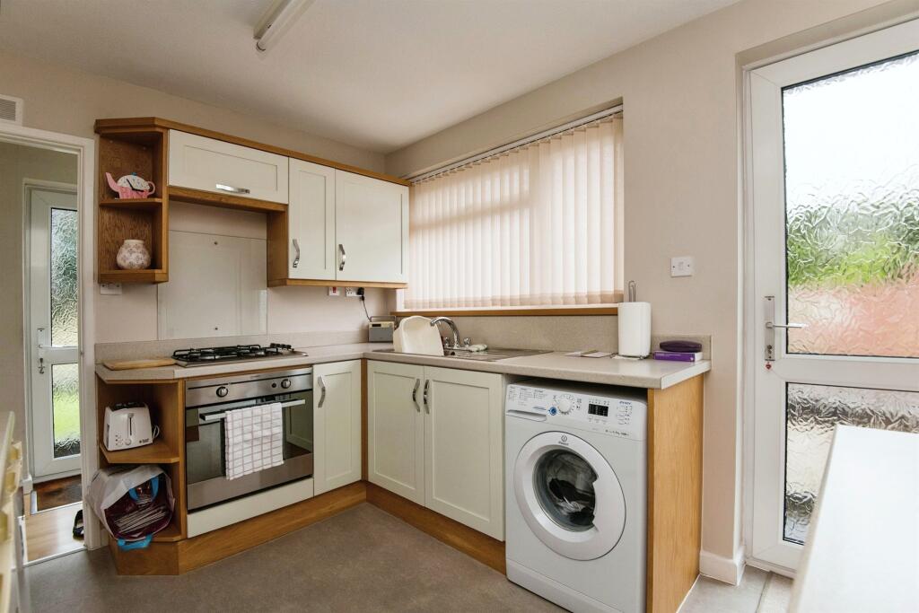Southfield Way, Tiverton photo 4