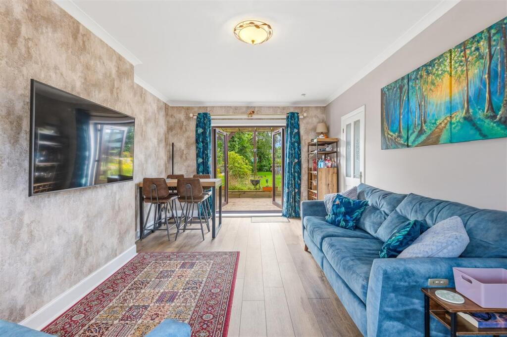 House in Edinburgh, West Lothian - View 4
