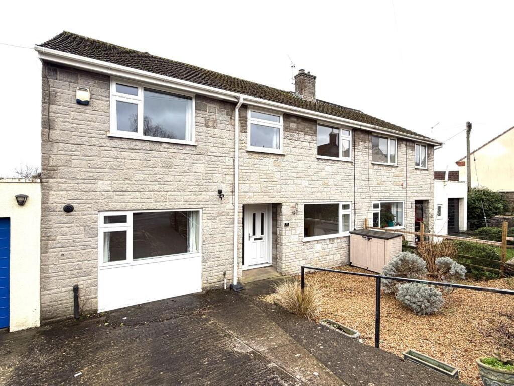 5-bed house on The Batch, Ashcott, £395,000